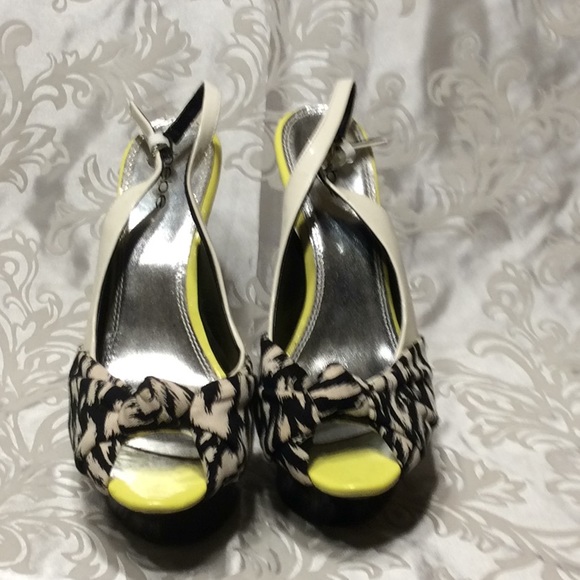 Bebe Multi Color Slingback Heels - Picture 2 of 5
